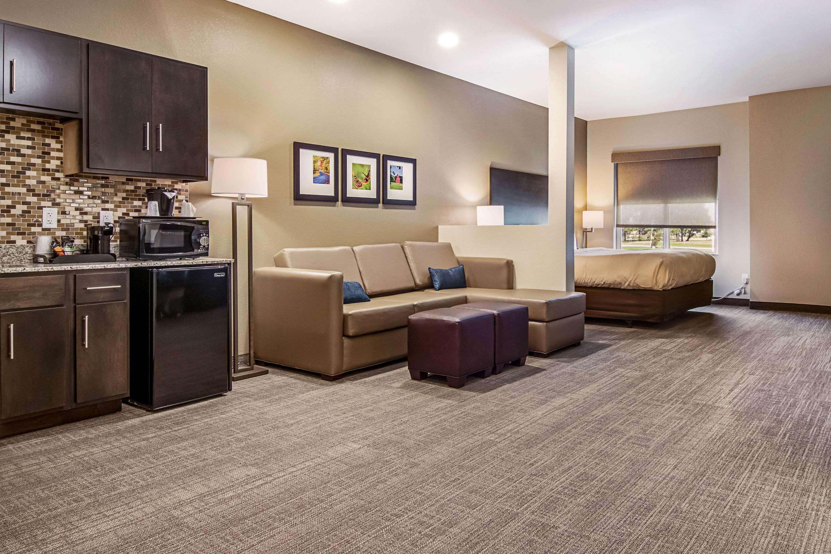 คอมฟอร์ต สวีท Hotel วูสเตอร์ ภายนอก รูปภาพ